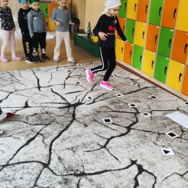 Matematyczny tor przeszkód- Wyprawa po skarb 