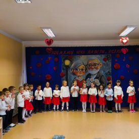 Dzień Babci i Dziadka w Różyczkach