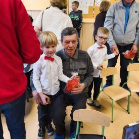 Dzień Babci i Dziadka w Różyczkach