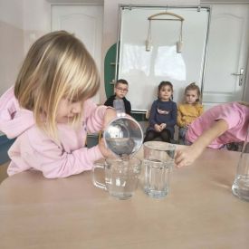 MATEMATYKA TO PRZYGODA! 🧪📐