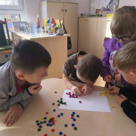 MATEMATYKA TO PRZYGODA! 🧪📐