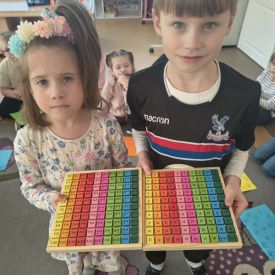 Matematyka w zerówce – nauka przez zabawę"BRATKI"