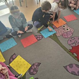 Matematyka w zerówce – nauka przez zabawę"BRATKI"