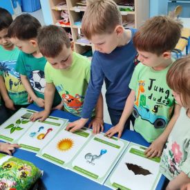 🌼„Zielony ogródek  – Różyczki witają wiosnę”🌷