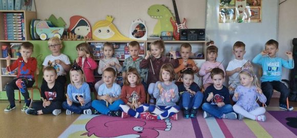 Jesienne " muzykowanie" Fiołków
