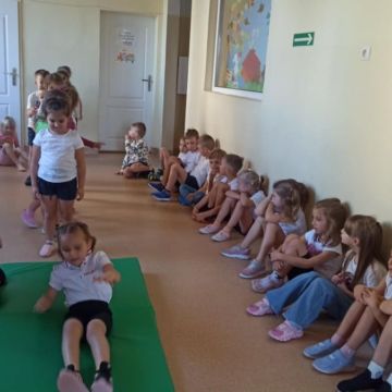 Zajęcia gimnastyczne w przedszkolu