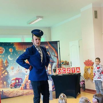 Przedstawienie teatralne- Poczta marzeń